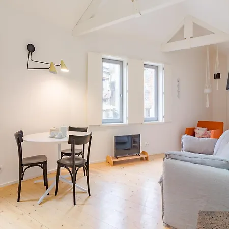 Charming Studio, Ideal For Smaller Groups 公寓