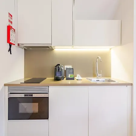 Charming Studio, Ideal For Smaller Groups 公寓 *