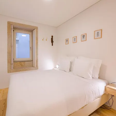 Charming Studio, Ideal For Smaller Groups Porto