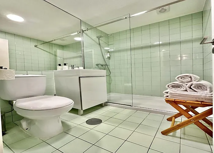 Charming Studio, Ideal For Smaller Groups