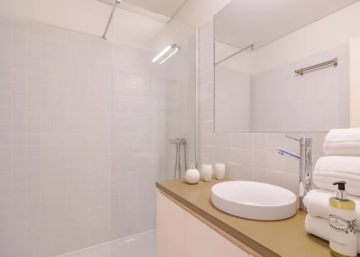 Charming Studio, Ideal For Smaller Groups Apartamento