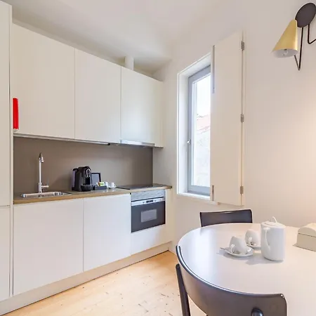 Apartmán Charming Studio, Ideal For Smaller Groups