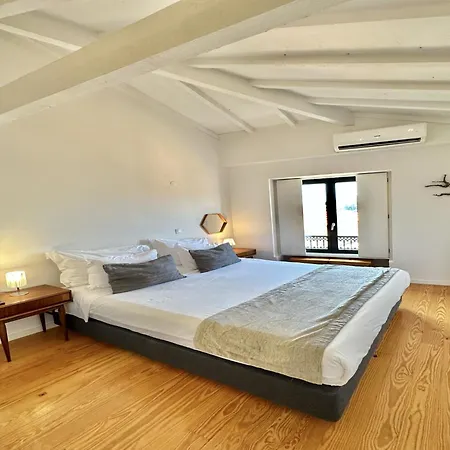 Charming Studio, Ideal For Smaller Groups Apartman Porto