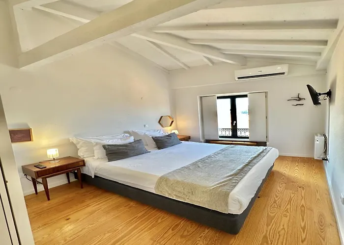 Charming Studio, Ideal For Smaller Groups 公寓 波尔图