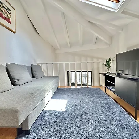 Charming Studio, Ideal For Smaller Groups ポルト