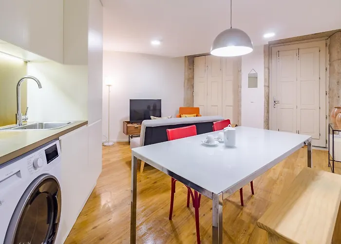Apartamento Charming Studio, Ideal For Smaller Groups Oporto
